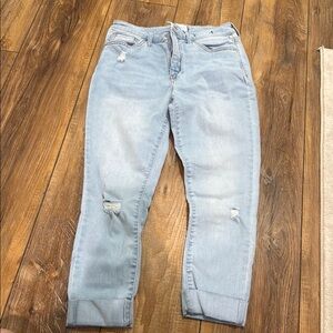 Crown and ivy skinny crop high rise jeans